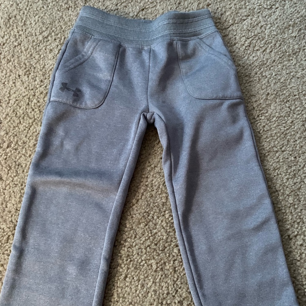 Under armour bottoms